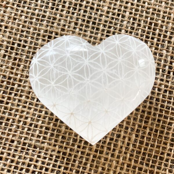 Healing Heart - Selenitt hjerte Flower of life